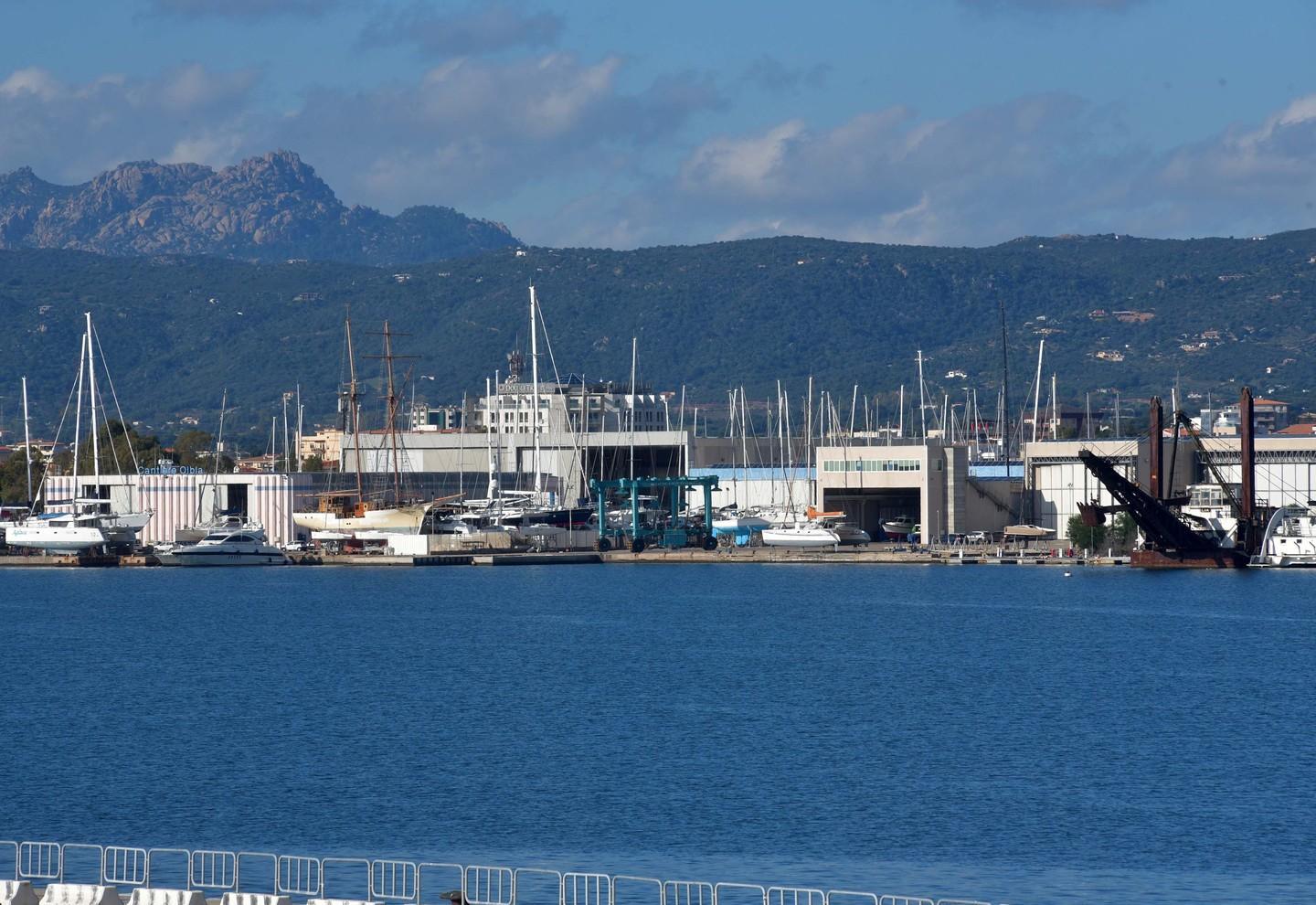 Olbia, dietrofront del Cipnes: «I nuovi cantieri nautici via da Sa Testa» 