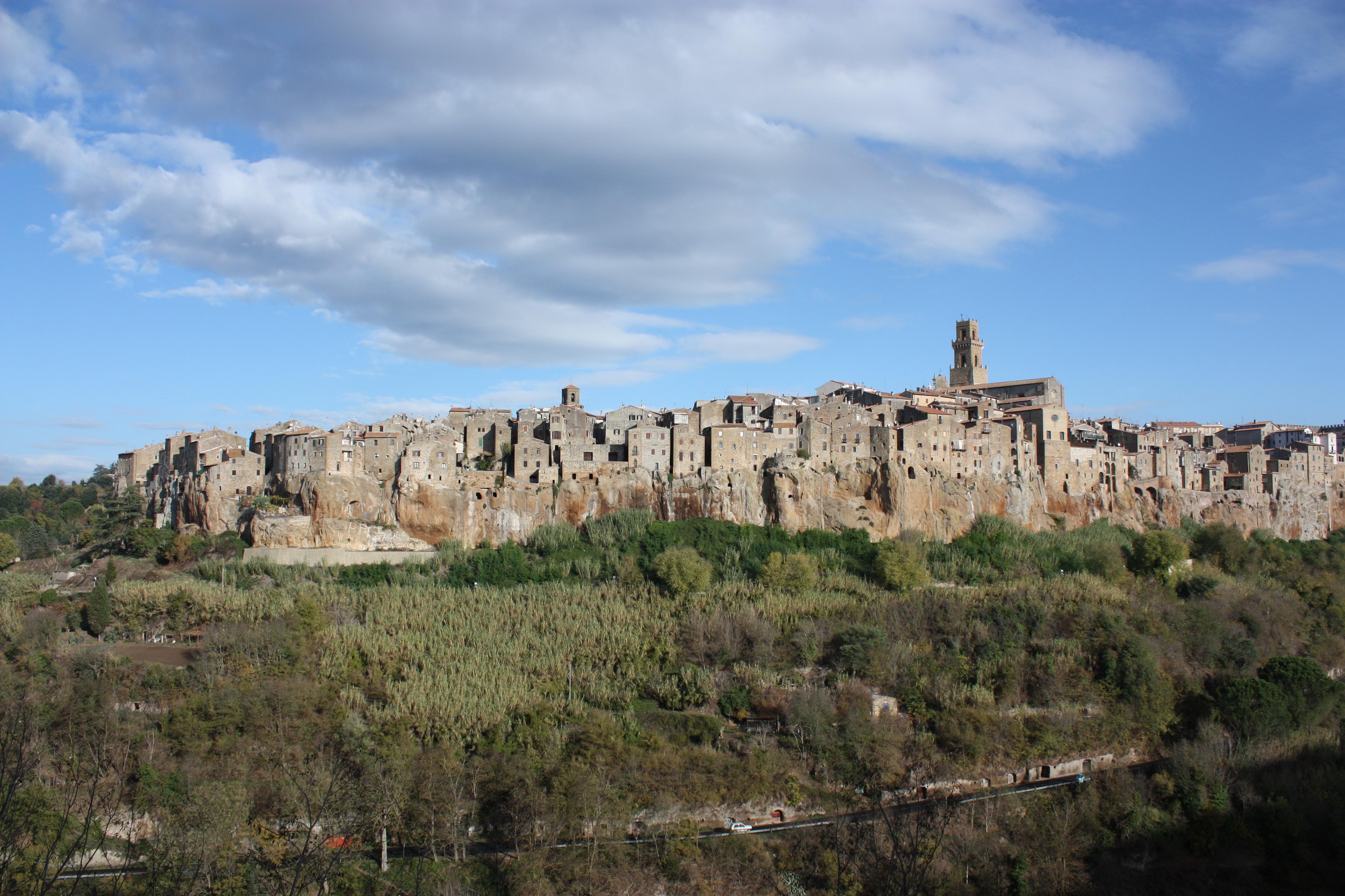 Una veduta di Pitigliano