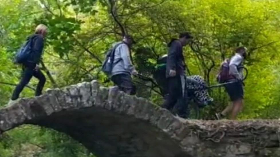 Per antichi ponti e cave di tufo Gamerro ancora in cammino