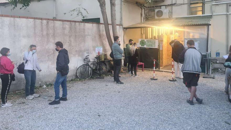 Test esauriti nel fine settimana per lavorare lunedì