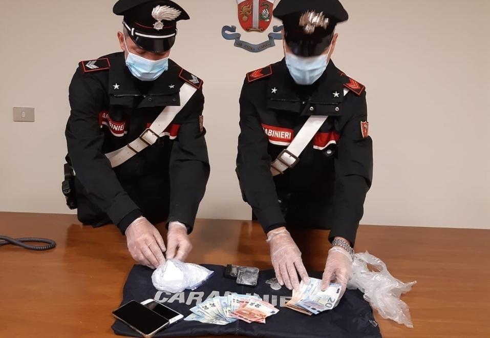 Nascondeva la cocaina nel contatore del gas Pusher ancora nei guai 