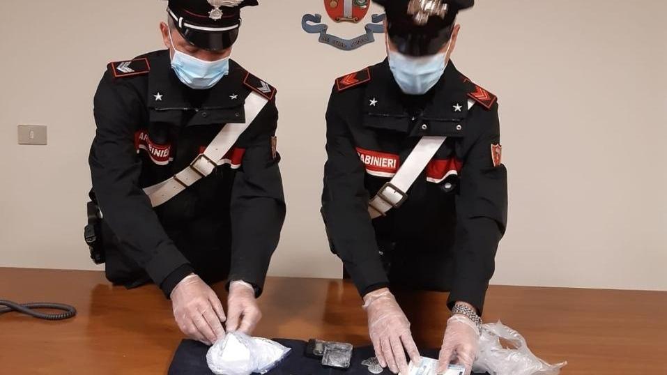 Nascondeva la cocaina nel contatore del gas Pusher ancora nei guai