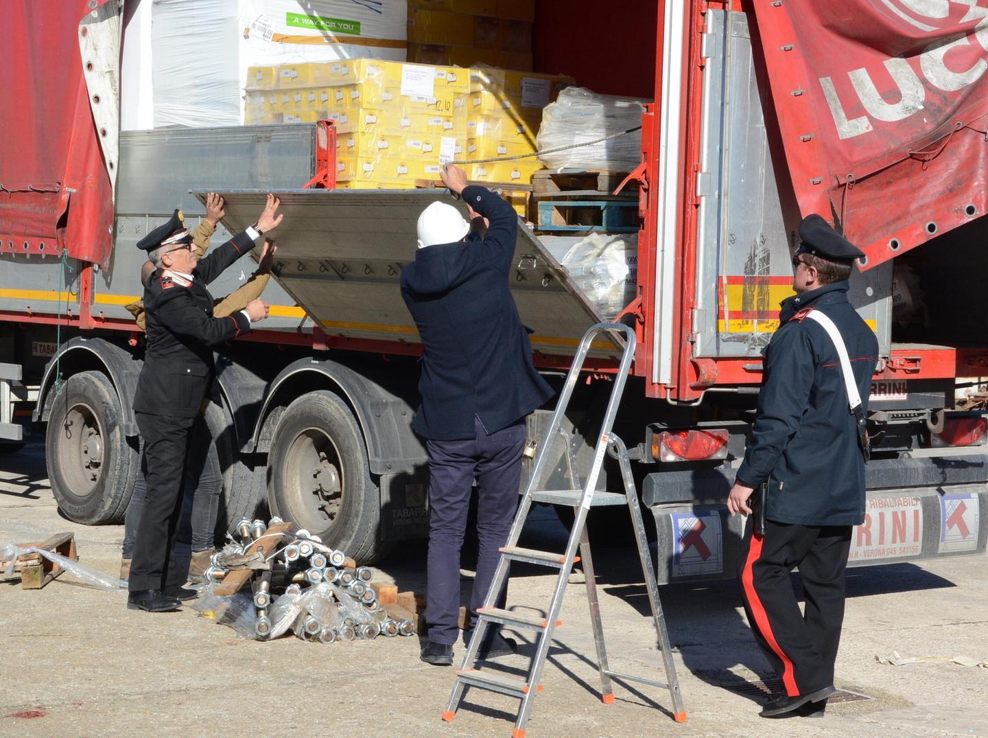 Travolto dal carico del Tir un assolto e nuove indagini