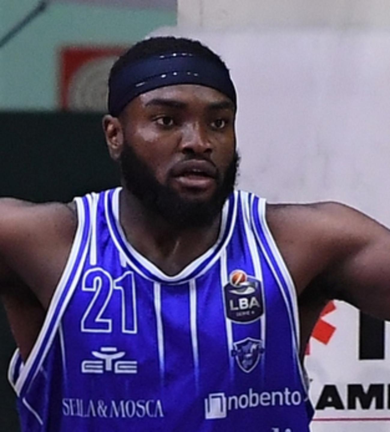 La Dinamo anti-Treviso si affida agli ex 