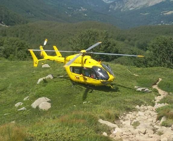 Lama Mocogno, schianto contro un'auto: coppia di motociclisti all'ospedale 