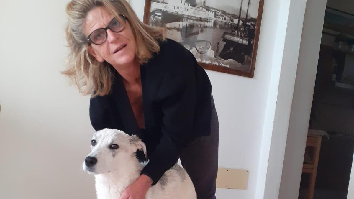 L’ultimo saluto a “zia Lucy”, scomparsa a 56 anni: «Non fiori, ma donazioni»