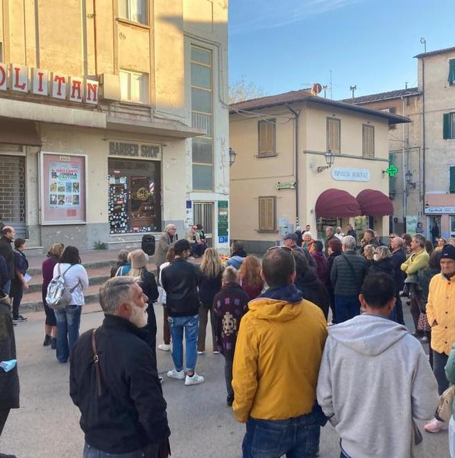 Poche decine di persone alla manifestazione contro il Green pass
