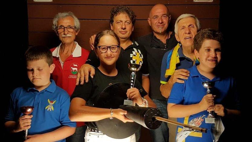 Piccoli balestrieri danno spettacolo al trofeo