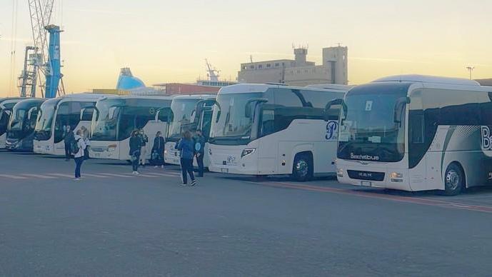 «Sulle banchine 45 pullman, è un segnale che fa sperare»