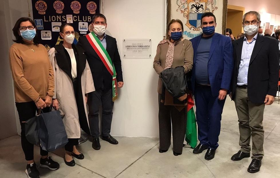 Ora la sala civica prende il nome di Adriano Corradini