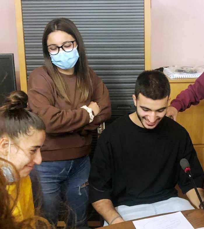 Giovani propositivi ma istituzioni distanti 