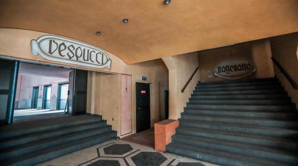 L’ex Grande scatena già la polemica: 1200 firme per dire no alla discoteca 