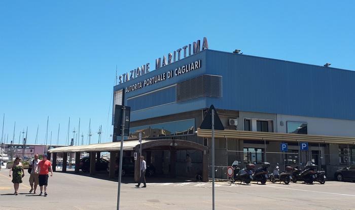 Green pass, i porti sardi superano la prova. Disagi minimi sui bus