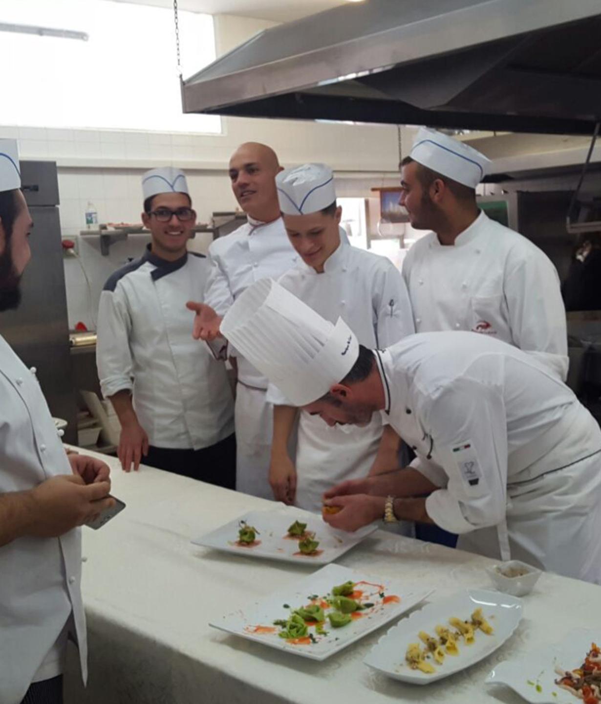 Ipsar, alunni maratoneti e docenti tassisti 