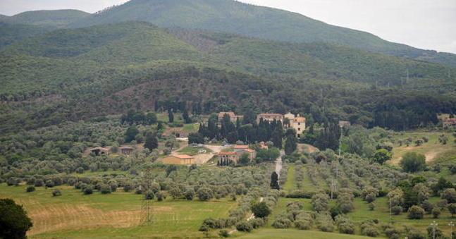 Una veduta del Castello del Terriccio