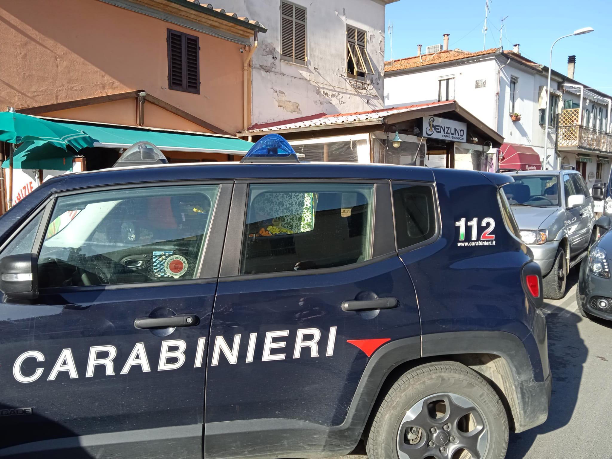 I carabinieri sono intervenuti a Follonica e hanno scoperto il cibo senza etichetta di provenienza nella cucina di un ristorante cinese (Foto d'archivio)