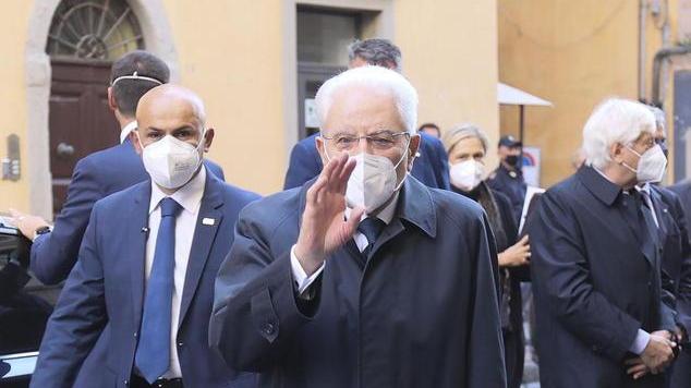Tra preziosi e antichi manoscritti l’inizio della giornata pisana di Mattarella
