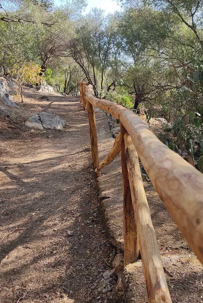 Reading poetico nel cammino per Monte Idda