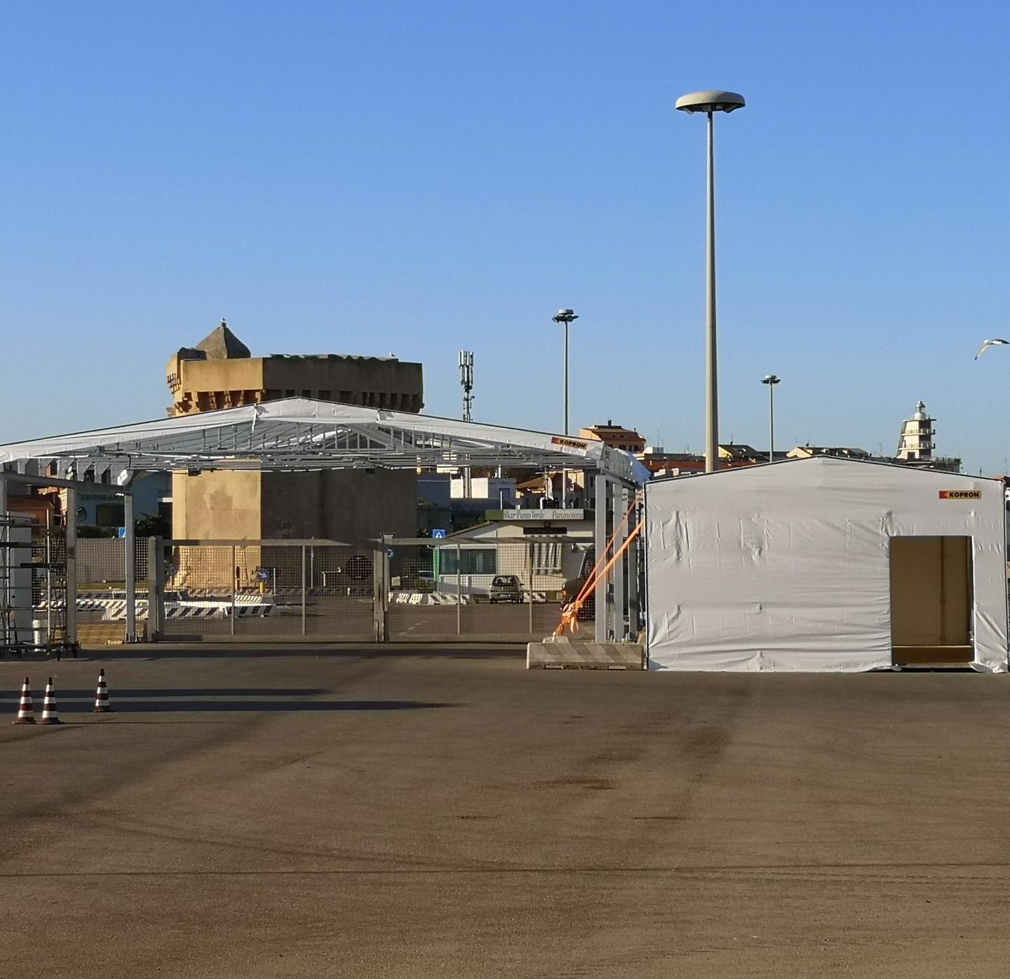 Tensostrutture per la security ai varchi dello scalo