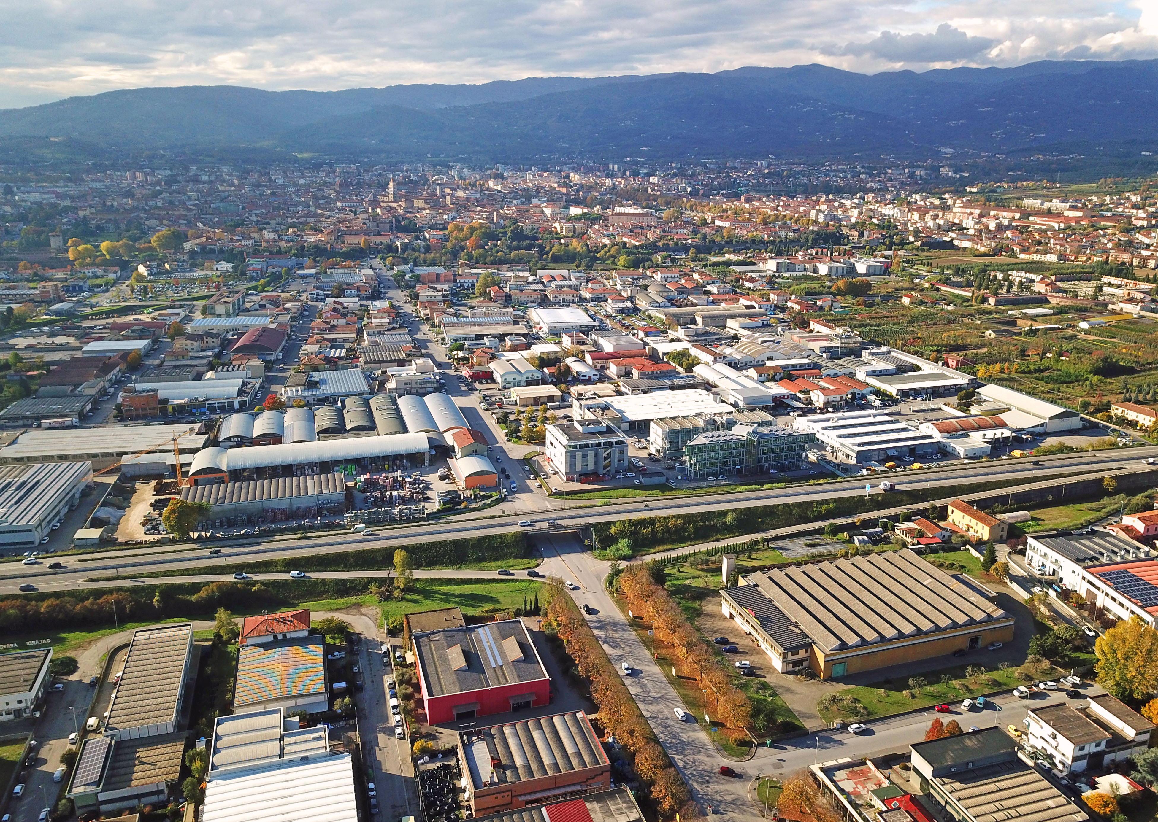 Una veduta di Pistoia dalla periferia