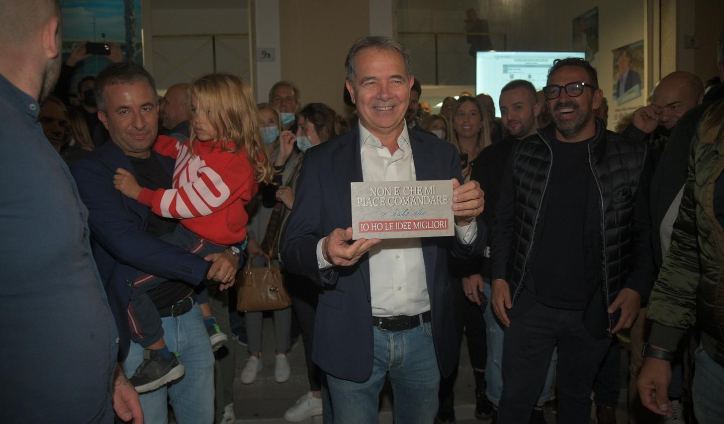 Giunta con Lai, Serra, Sciola e Casu 
