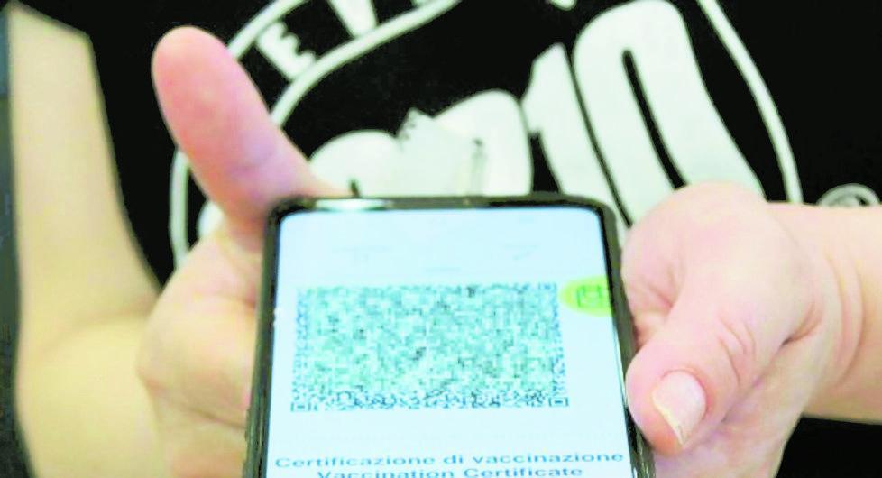 Offerte di lavoro per i non vaccinati Così su Telegram si aggira il green-pass 