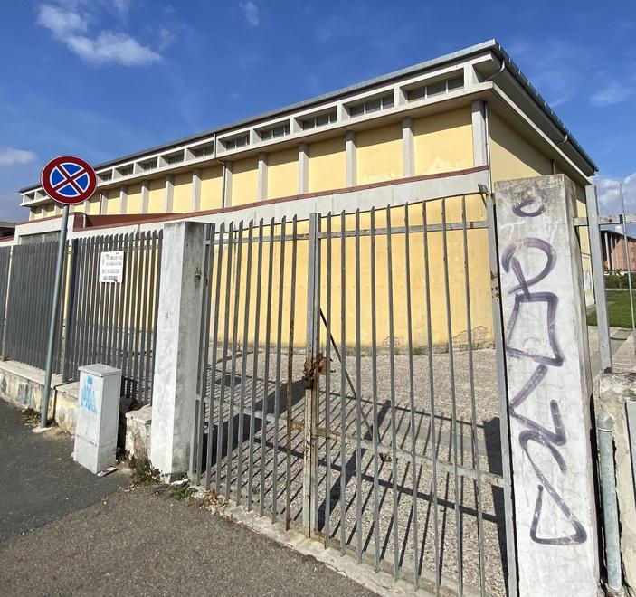 Palestra senza telefono fisso resta chiusa per due giorni