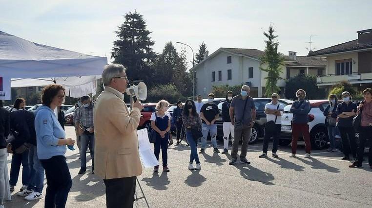 Succursale e palestra Giovannina le “pretese” del comitato genitori