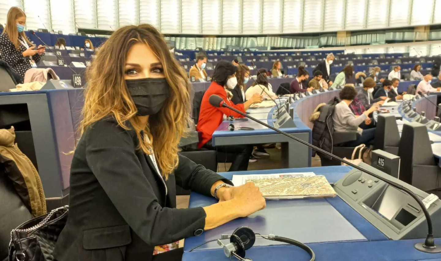 Giuseppina Olia al parlamento di Strasburgo