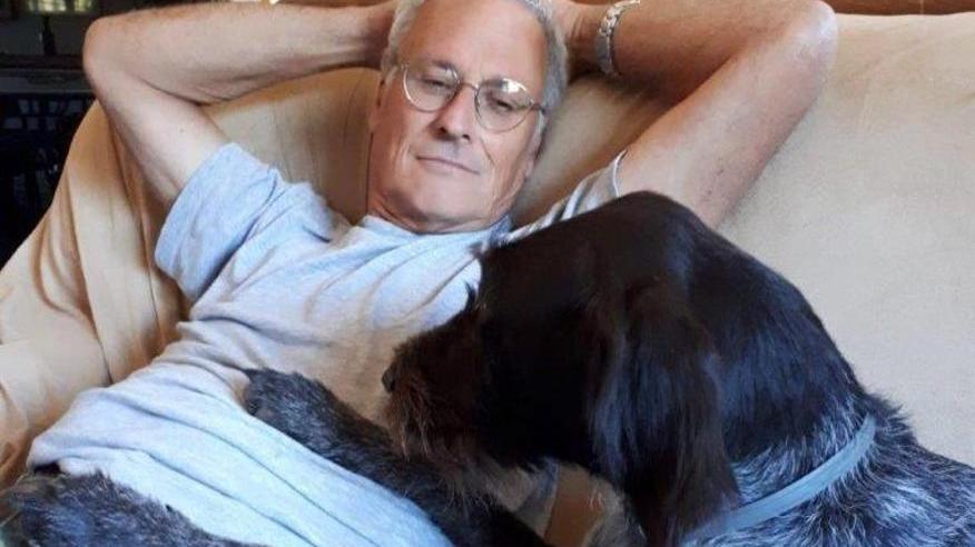 Ritrovato morto il cacciatore scomparso Il cane fa scoprire il corpo in fondo al lago