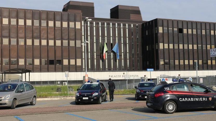 Botte al bar Rondò spuntano dei filmati Il nuovo giudice risente la vittima