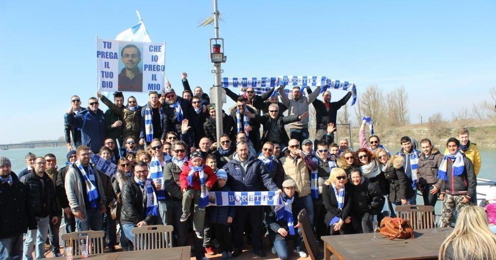 I tifosi a Viadana in barca