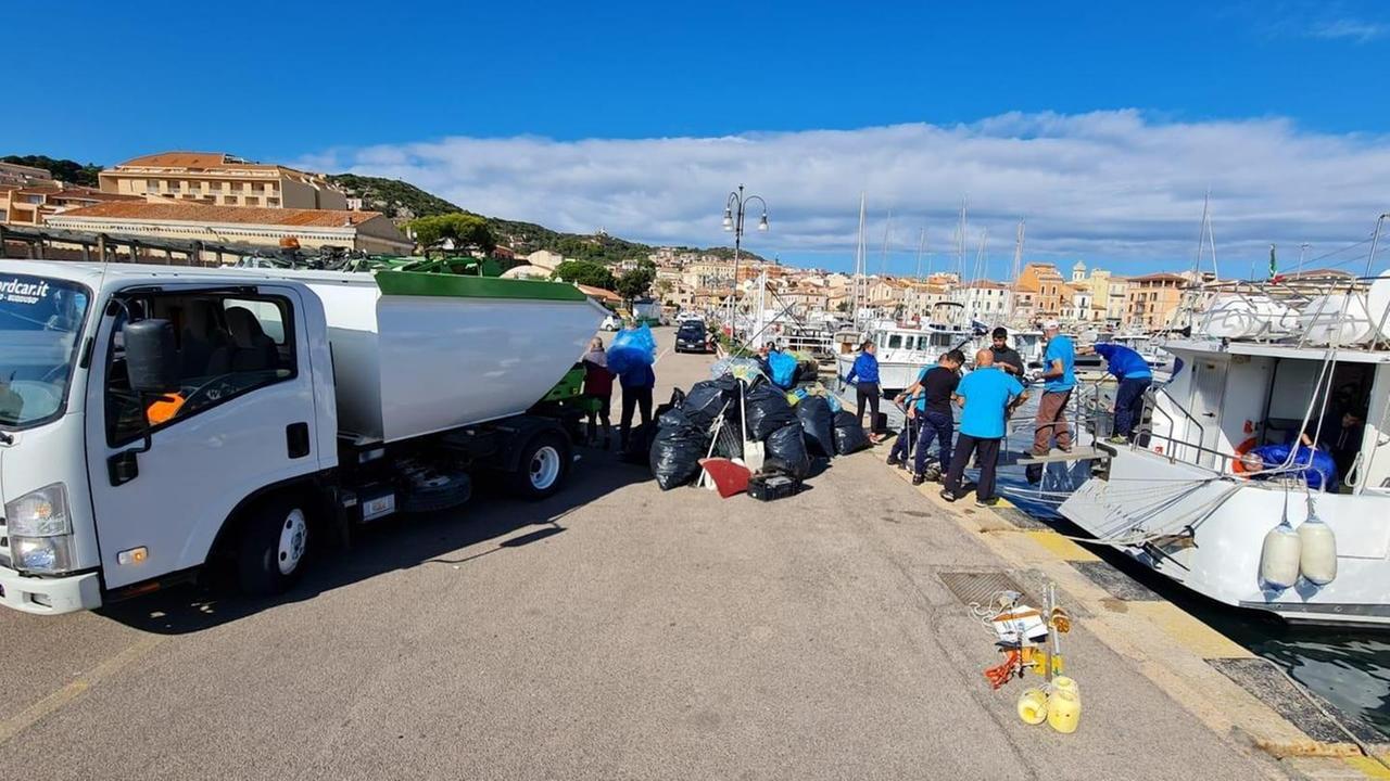 La Maddalena è sempre più “Un arcipelago senza plastica”