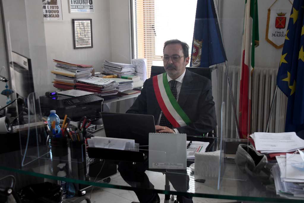 Il sindaco Francesco Persiani