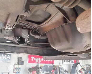 Allarme furti di marmitte catalitiche a Querceta: «Così i ladri rivendono i metalli»