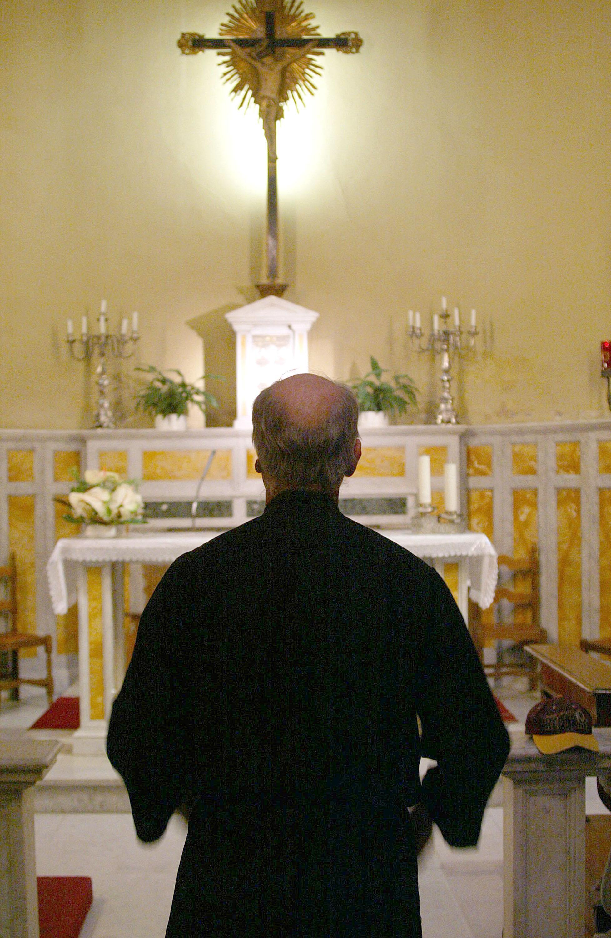 Beatificazione di fra Nazareno: a Pula la ricognizione della salma