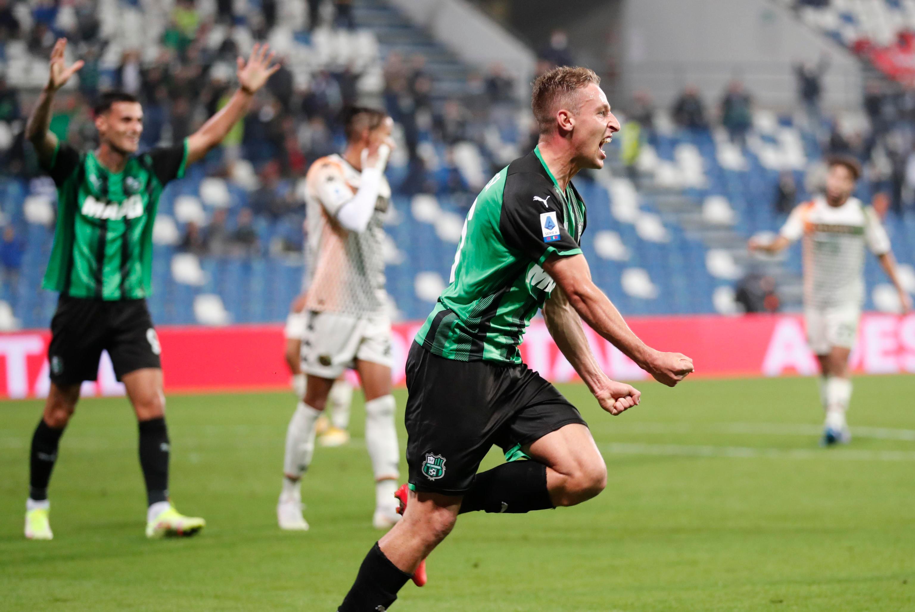 Il Sassuolo supera il Venezia in rimonta