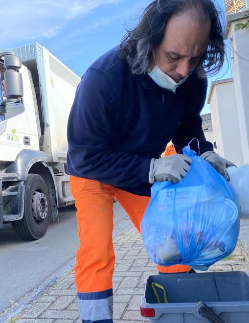 Rifiuti, il porta a porta rinviato un’altra volta Forse il via a dicembre 