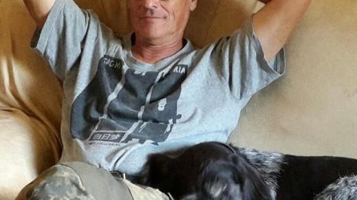 Cacciatore morto nel laghetto La sua comunità sotto choc