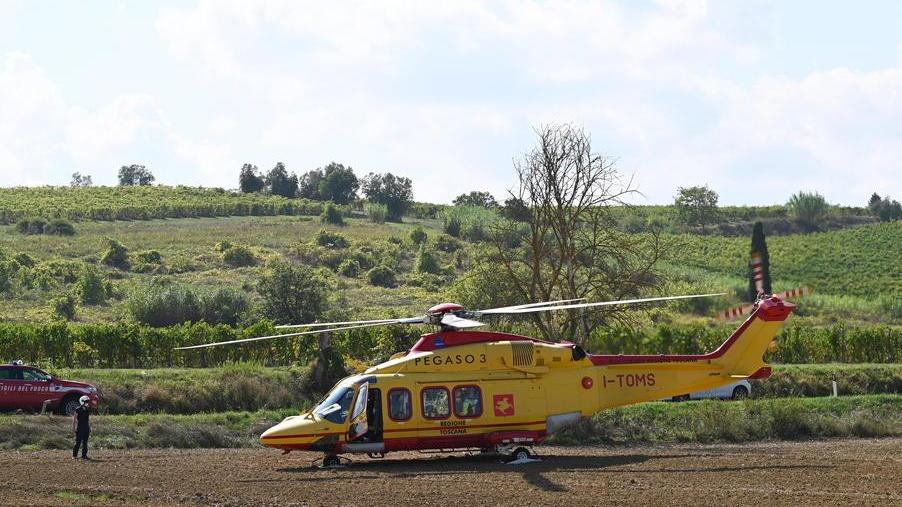 Grave una giovane dopo lo scontro tra un’auto e un camion