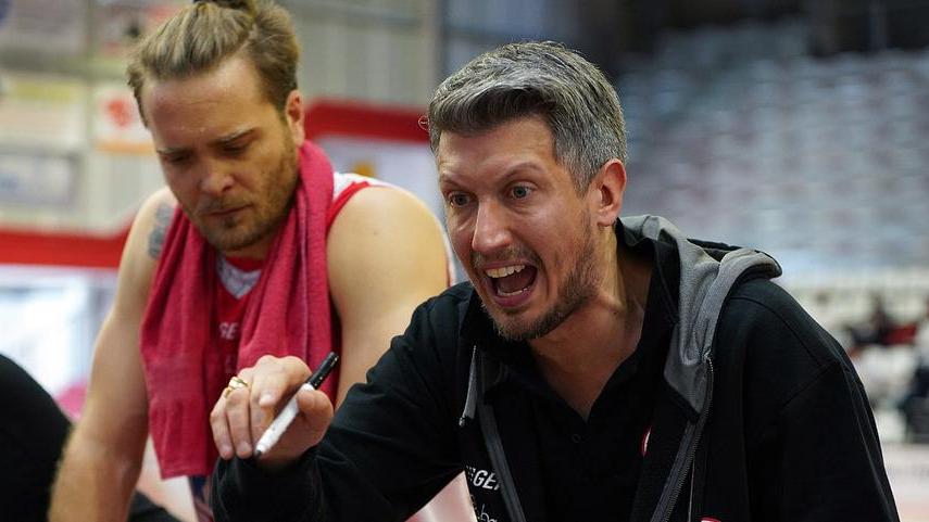 Coach Mecacci mette la Tramec sull’avviso «Occhio a Latina, solida ed esperta»