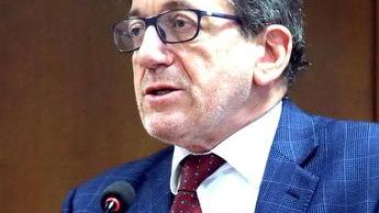 Muzzarelli: «Congresso Pd Modena, nessuno pensi di “frenare” il capoluogo E per il 2024 sì alle primarie»