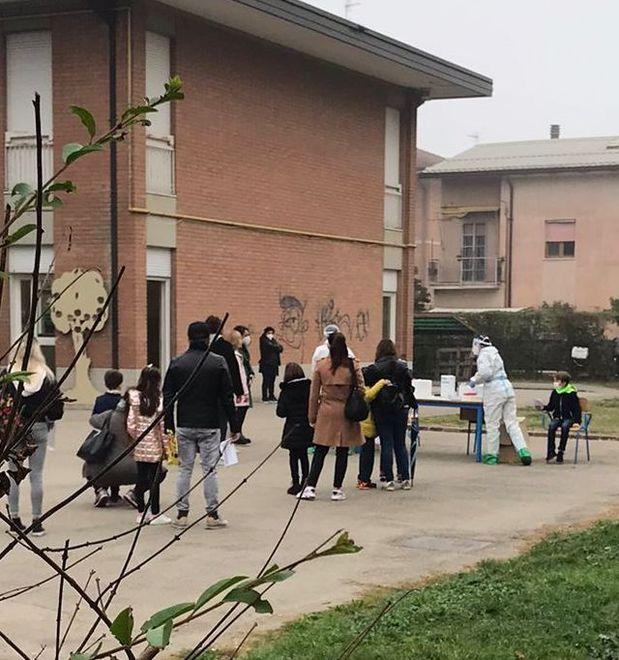 Carpi,scuole Don Milani, 60 contagi, alle “Hack” altri 100 tamponi 