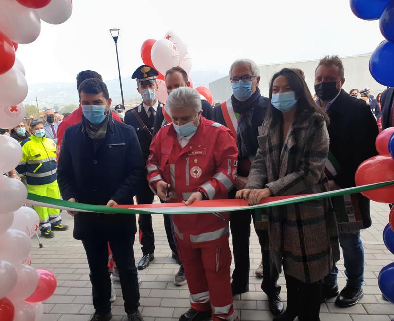 Inaugurata la nuova casa di Cri e Protezione civile costata un milione di euro