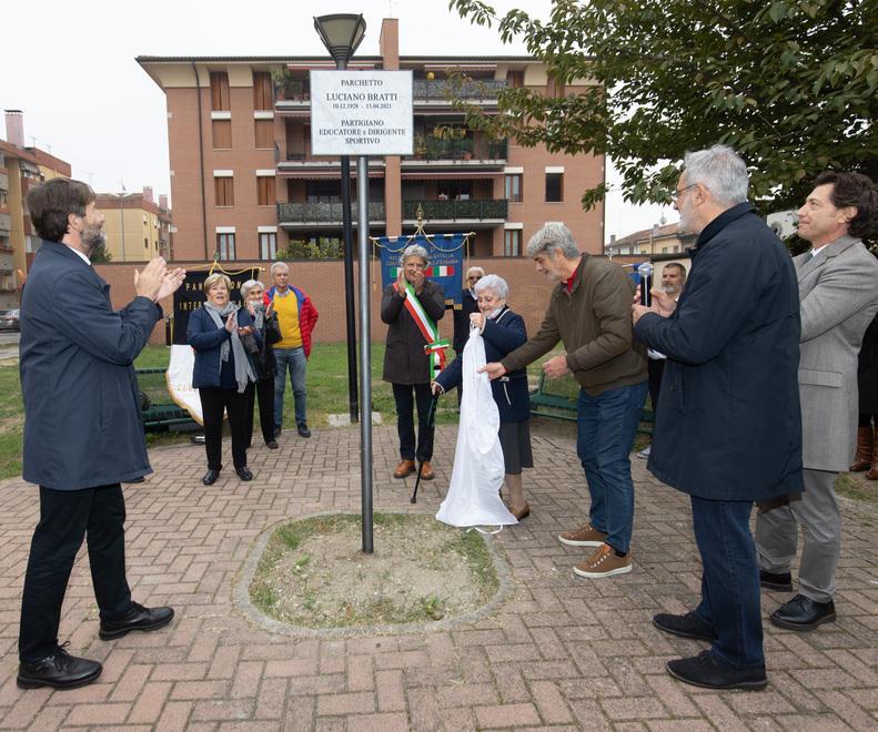 Un parco per onorare Luciano Bratti Il grazie di politica, sport e associazionismo 