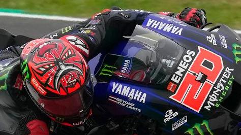 Strapotere Ducati, Bagnaia in pole Flop Quartararo. Vale parte ultimo