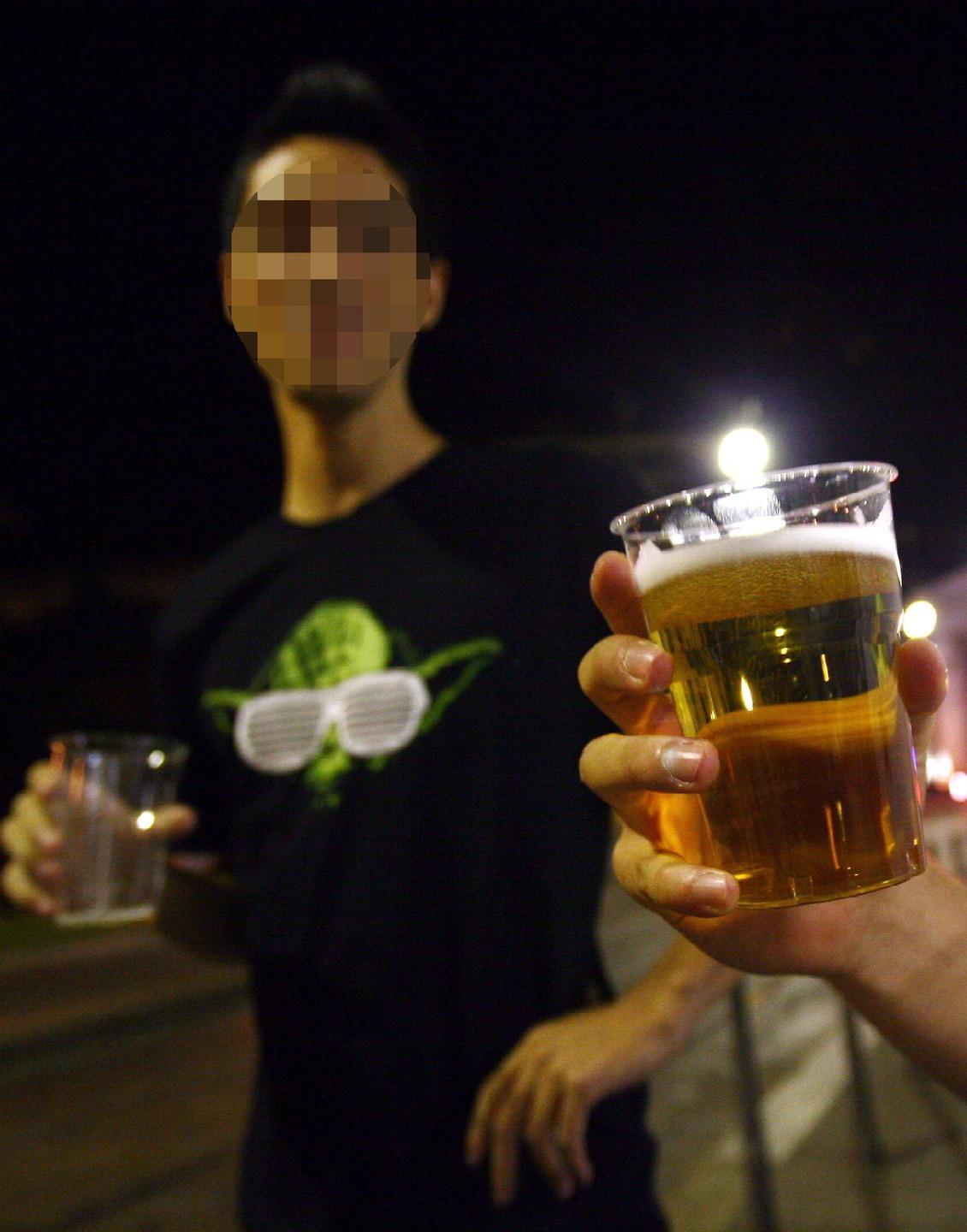 Movida, risse e degrado stop all’alcol nelle strade 