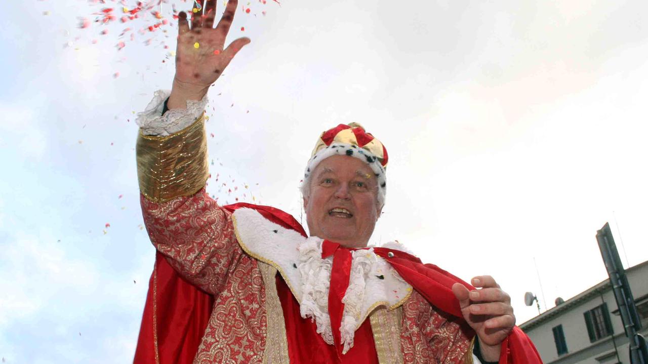 Enrico Petri nei panni di Re Carnevale