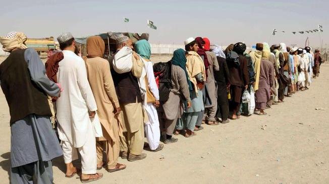 Afghanistan: Cina, min. Esteri incontra talebani in Qatar