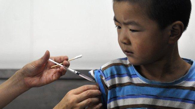 Vaccini: la Cina inizia a inoculare i bambini di 3-11 anni